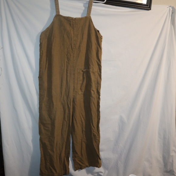 Universal Thread Tan Jumpsuit Overalls - Picture 8 of 11
